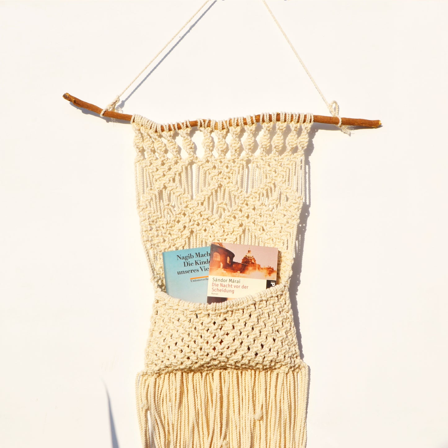 Macramé Book Holder