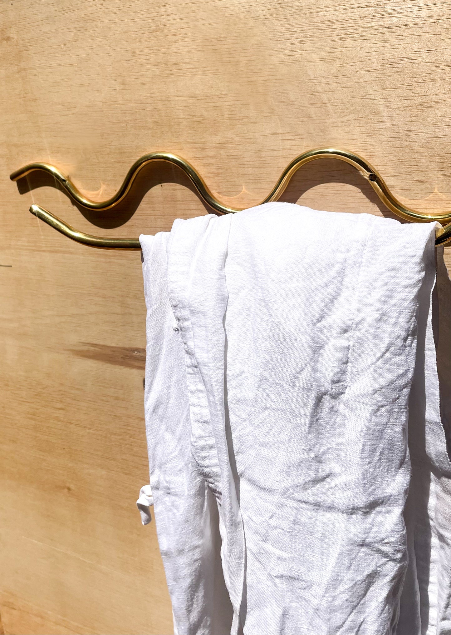 Curvature Brass Towel Holder