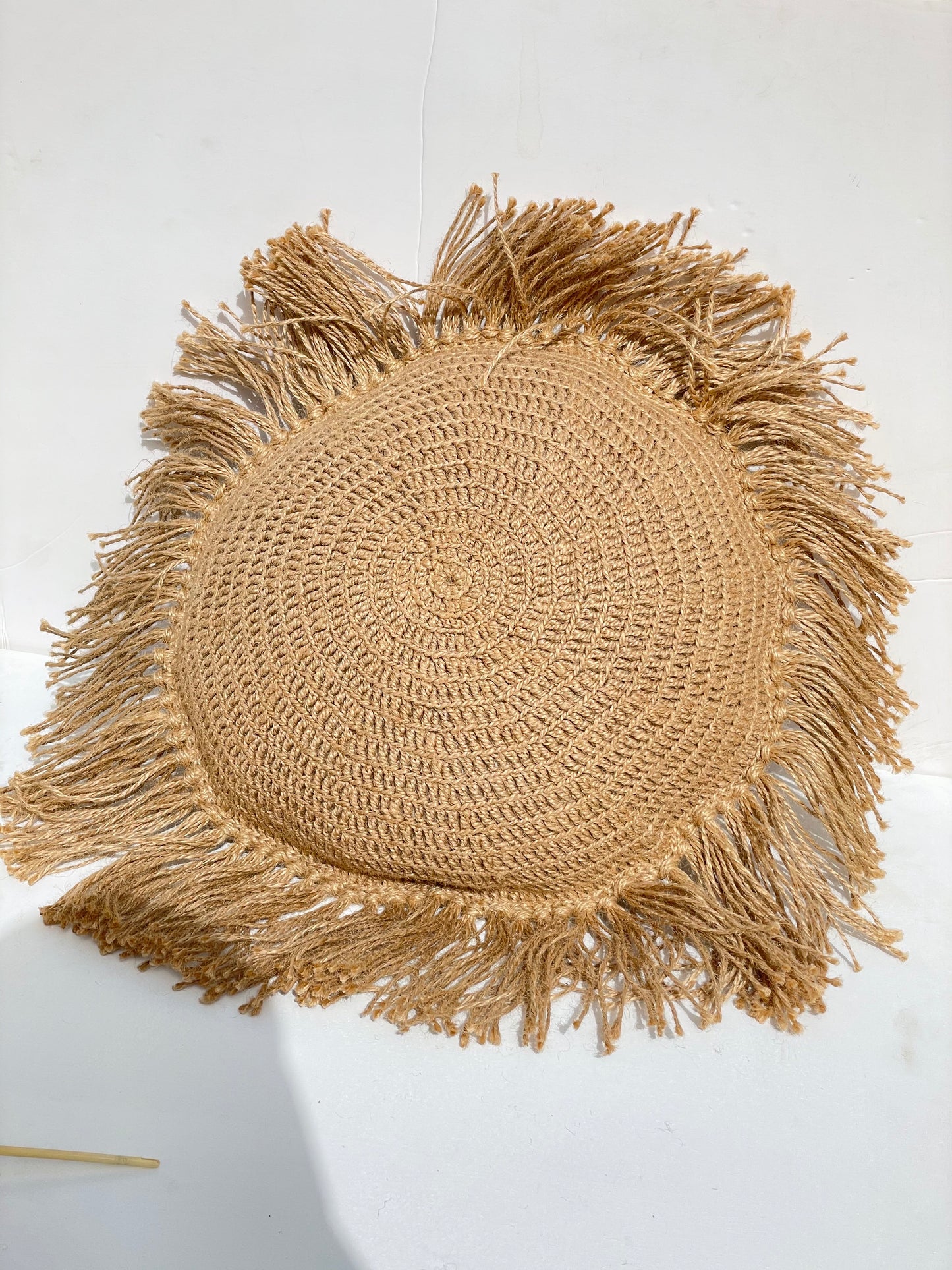 Jute Round fringed Cushion