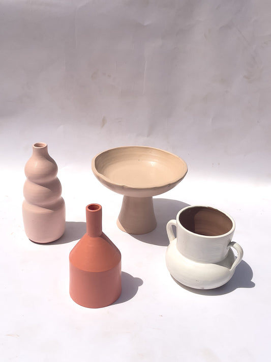 Sandy vases set